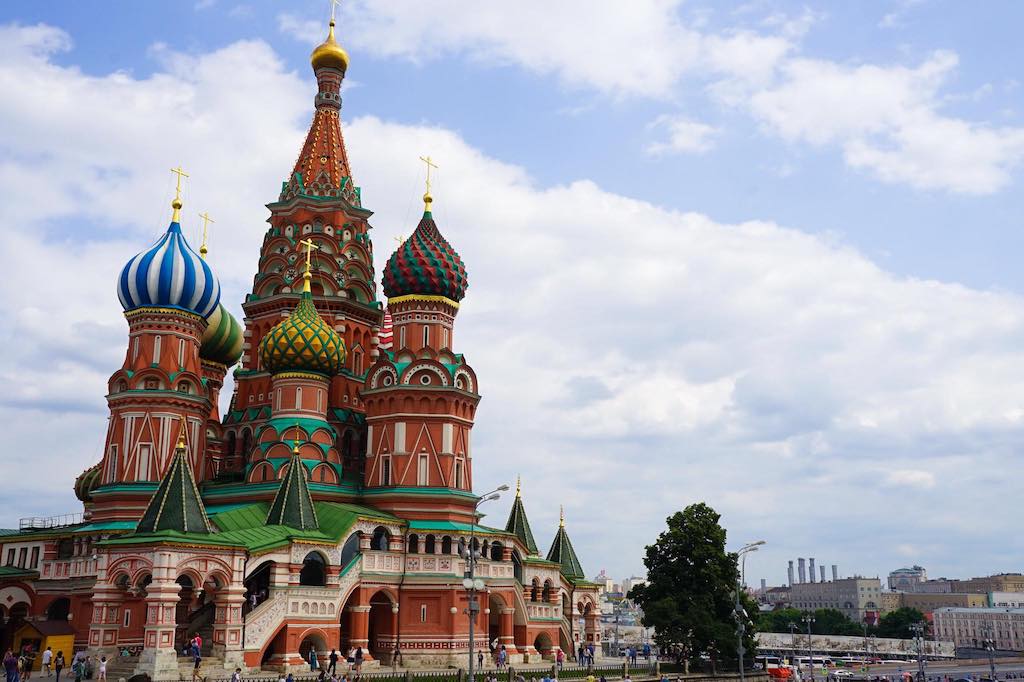 famous landmarks of russia - St Basil’s Cathedral