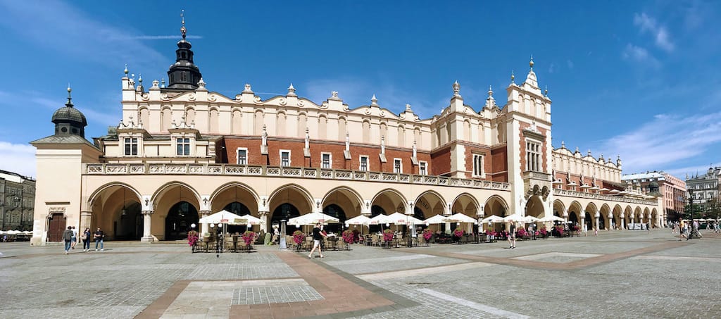 Places to see in Poland - Kraków Cloth Hall