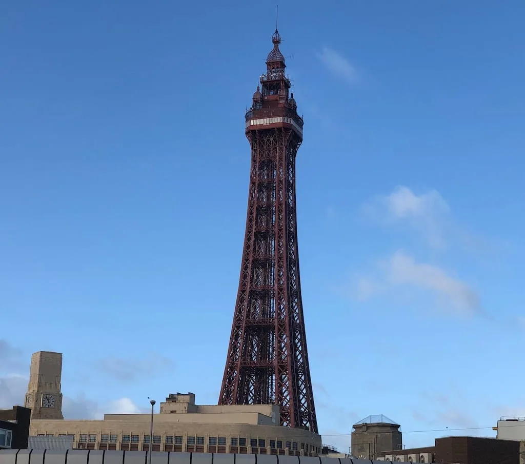 england famous places - Blackpool Tower