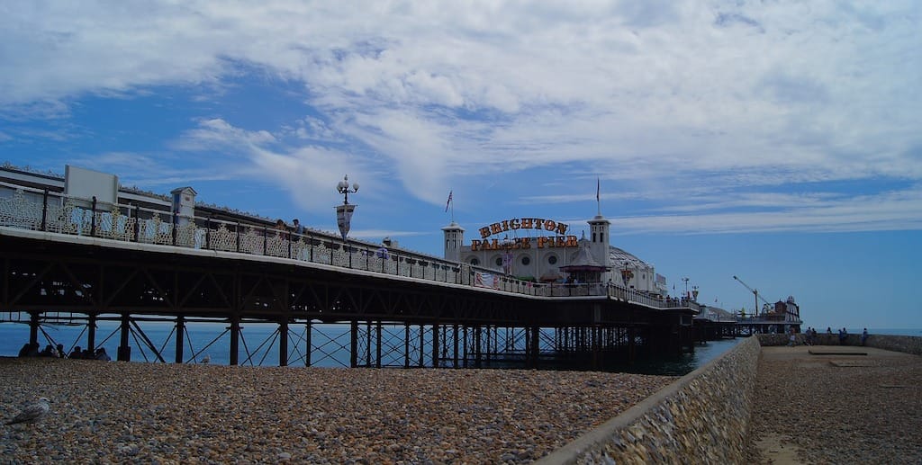 england famous places - Brighton Palace Pier
