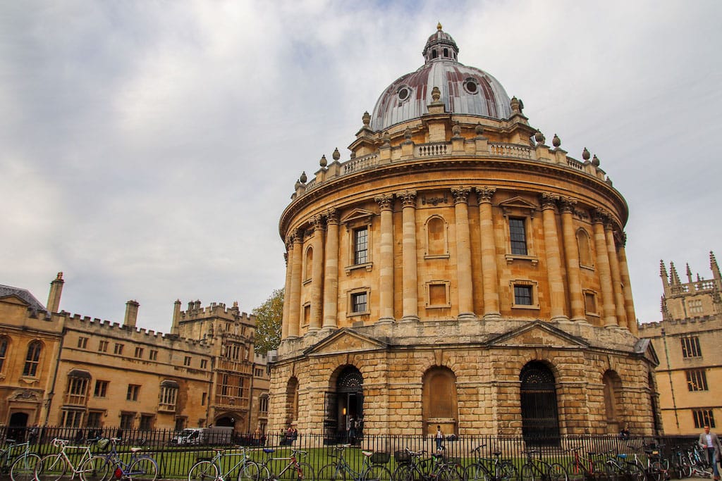 most famous place in england - Radcliffe Camera In Oxford