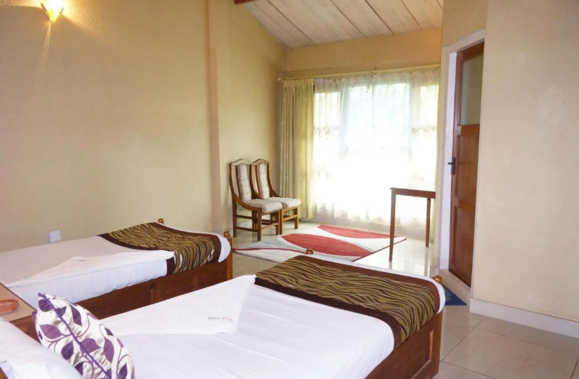 Baghmara Wildlife Resort - Best Hotels In Chitwan National Park Nepal