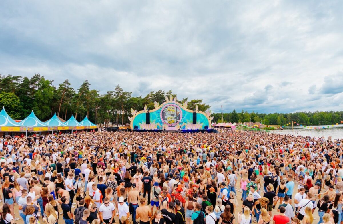 16 Best Music Festivals In Belgium: Un-Belgian-Able Events You Can't ...