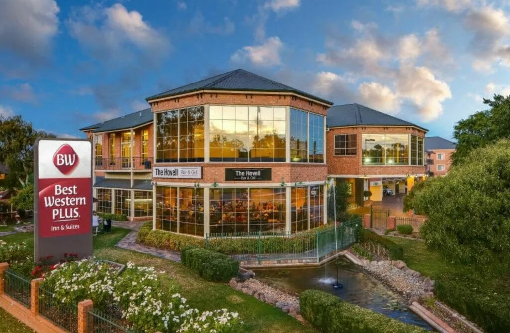 The 12 Best Hotels In Albury: Top Hidden Gems To Explore 27 Best Western Plus Hovell Tree Inn - Best Hotels In Albury