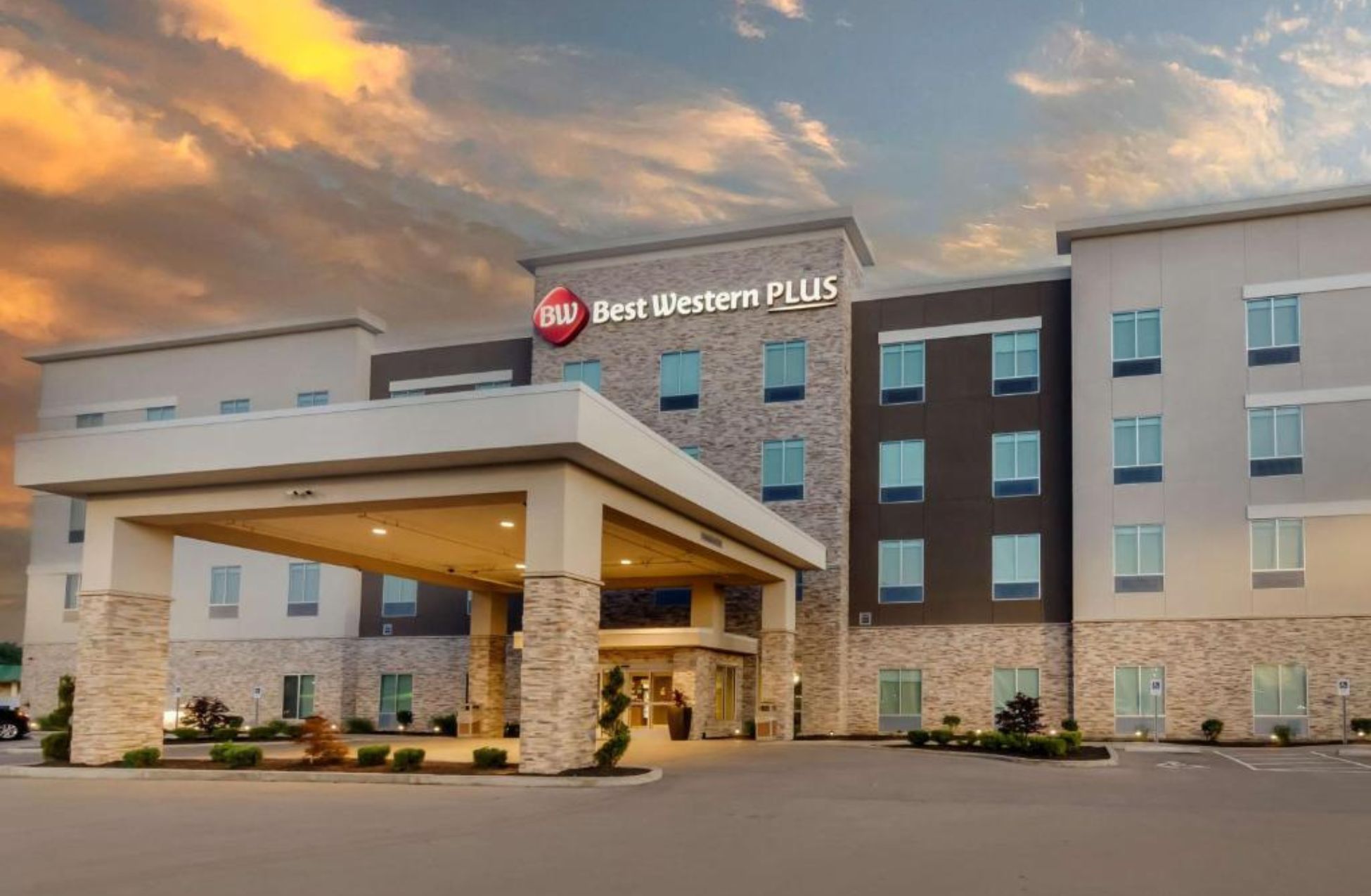 Best Western Plus St. Louis Airport Hotel - Best Hotels In St. Louis