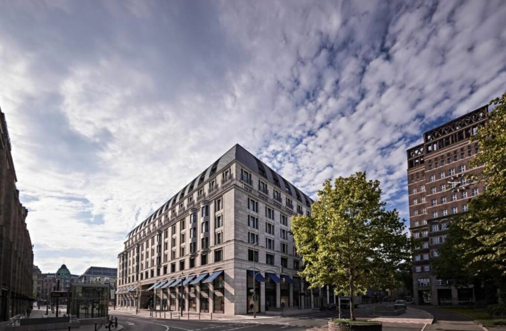 Breidenbacher Hof - Best Hotels In Düsseldorf