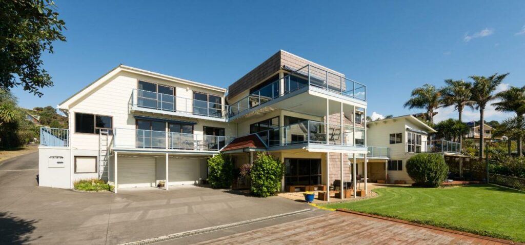 By the Bay Beachfront Apartments -accomodation far north - far north hotel - far north airbnb new zealand