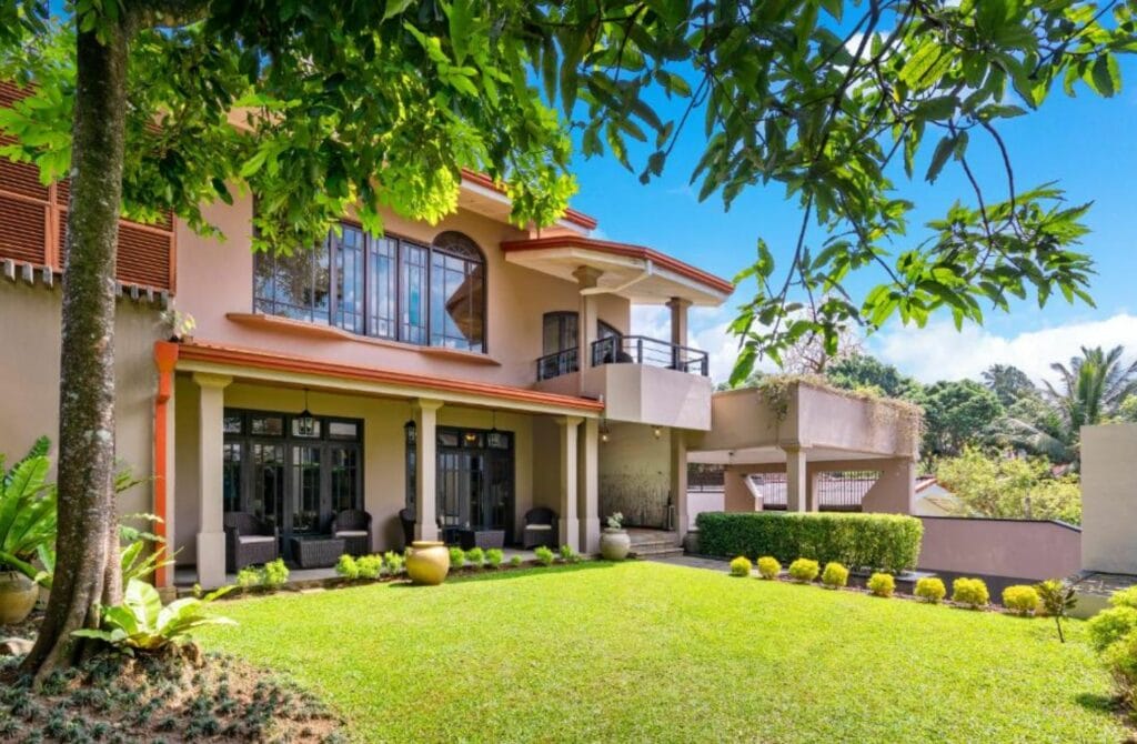 Clove Villa - Best Hotels In Kandy
