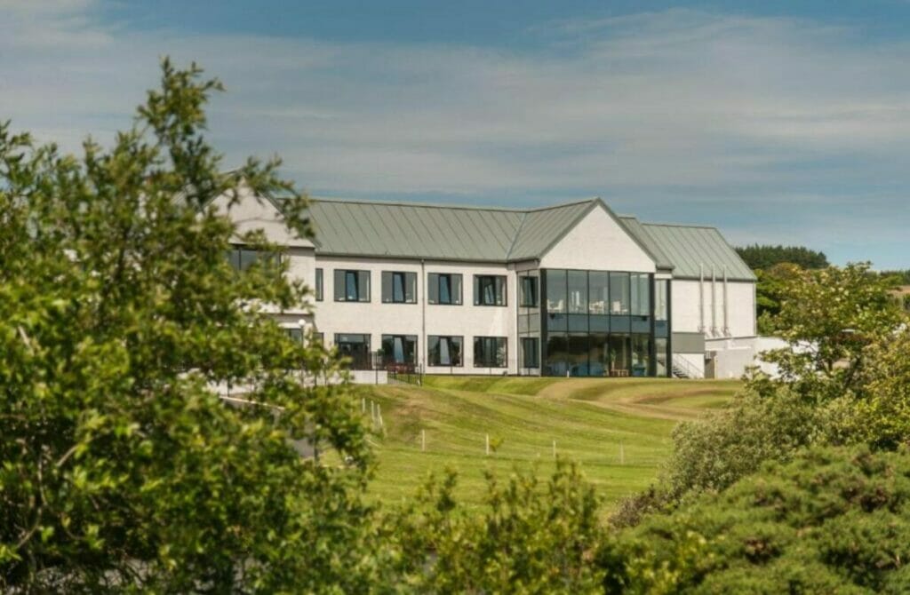 Comis Hotel & Golf Resort - Best Hotels In Isle Of Man