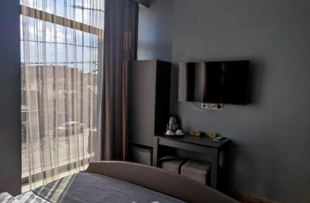 DAYS INN HOTEL - Best Hotels In Yerevan