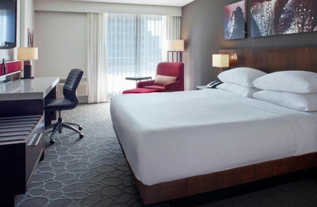 Delta Hotels By Marriott Winnipeg - Best Hotels In Winnipeg