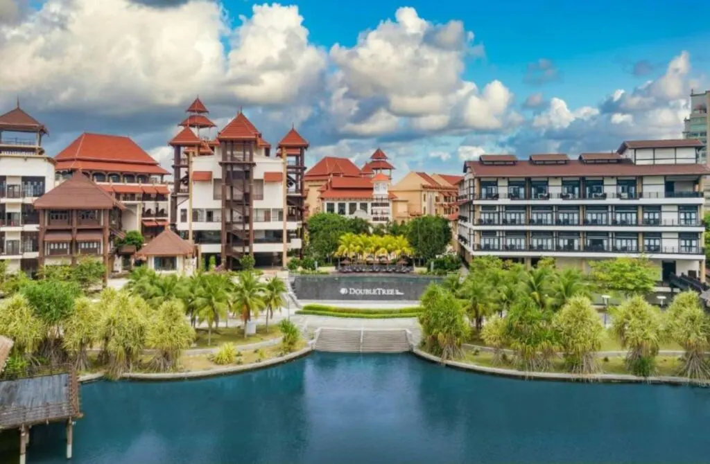 DoubleTree By Hilton Putrajaya Lakeside - Best Hotels In Putrajaya
