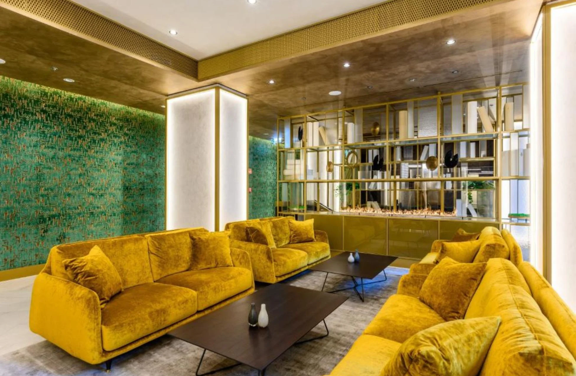 Emerald Downtown Luxury Suites With Hotel Services - Best Hotels In Budapest
