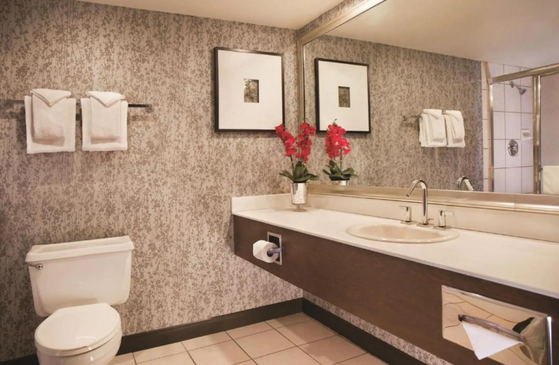 Excalibur Hotel And Casino - Best Hotels In Las Vegas