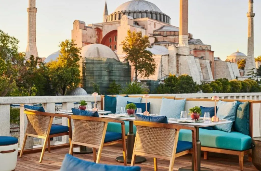 Four Seasons - Best Hotels In Istanbul