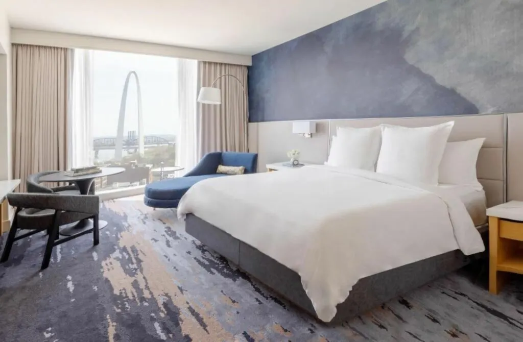 Four Seasons Hotel St. Louis - Best Hotels In St. Louis