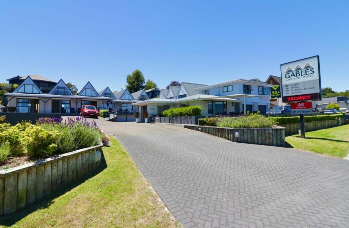 Gables Lakefront Motel - Best Hotels In Taupo