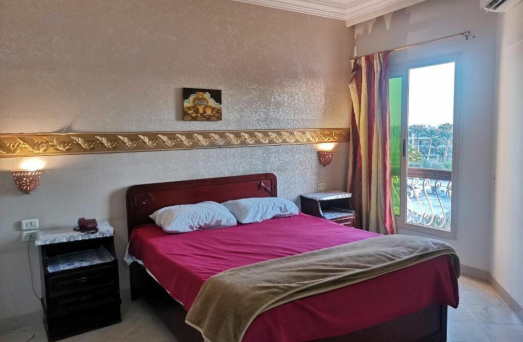 Golden Rose - Best Hotels In Chisinau
