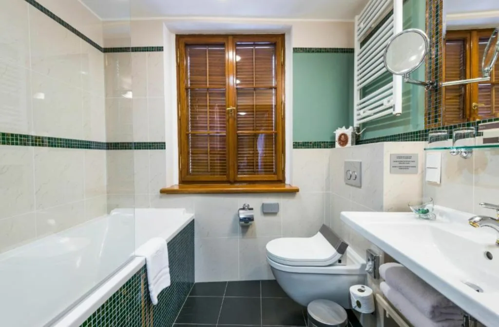 Golden Well Hotel - Best Hotels In Prague