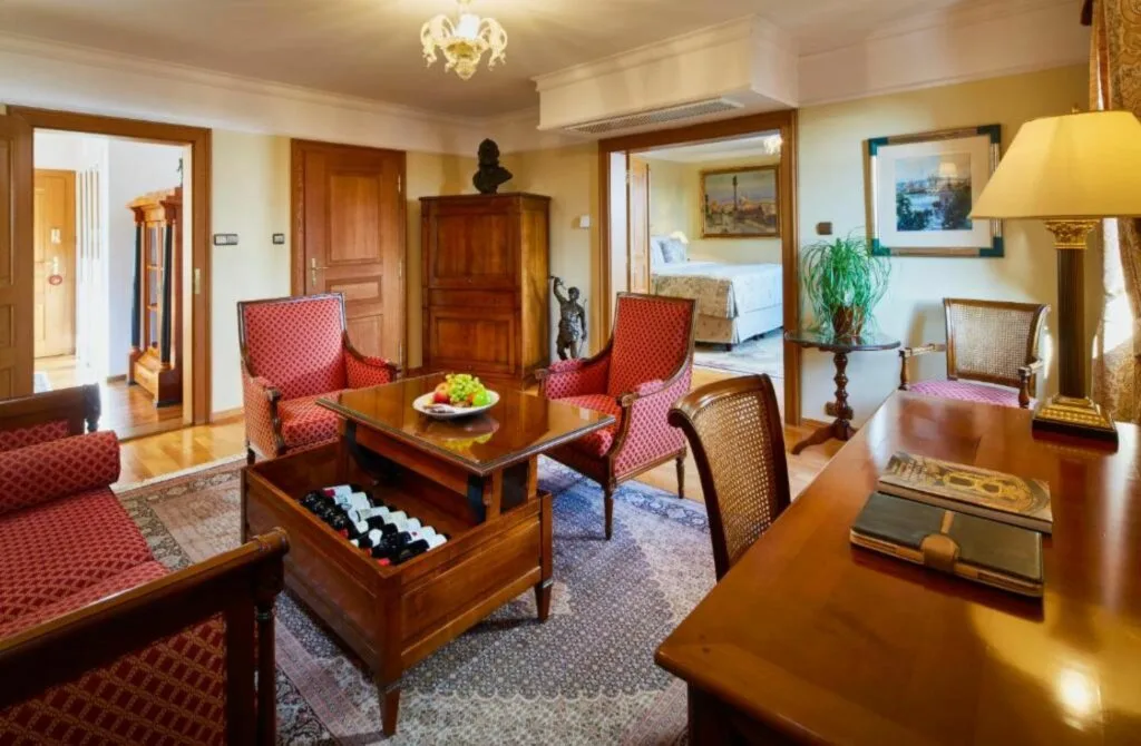 Golden Well Hotel - Best Hotels In Prague