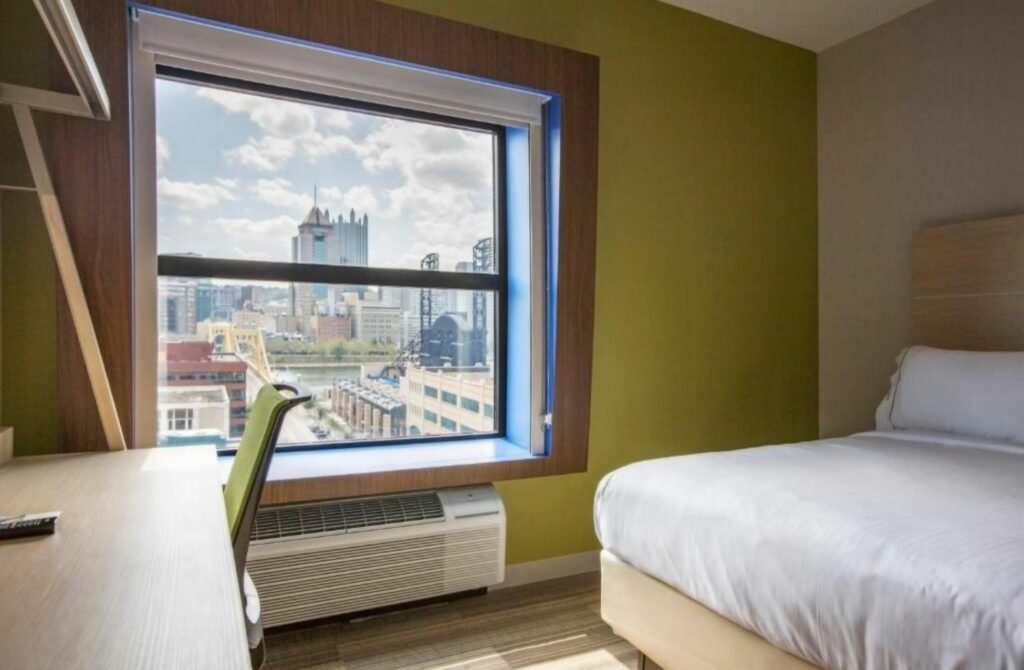 Holiday Inn Pittsburgh North Shore - Best Hotels In Pittsburgh