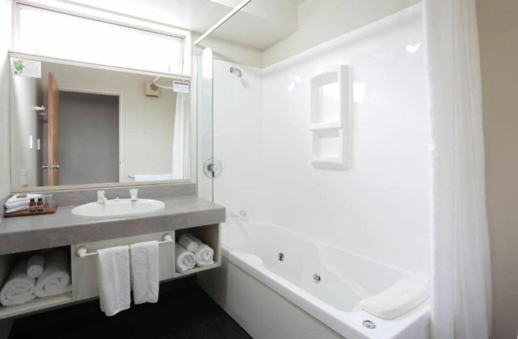 The 12 Best Hotels In Invercargill New Zealand: Top Marvelous Stays Await! 26 Homestead Villa Motel - Best Hotels In Invercargill