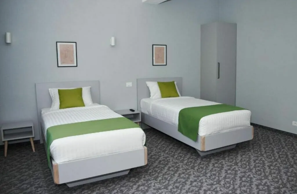Hotel Astra - Best Hotels In Romania