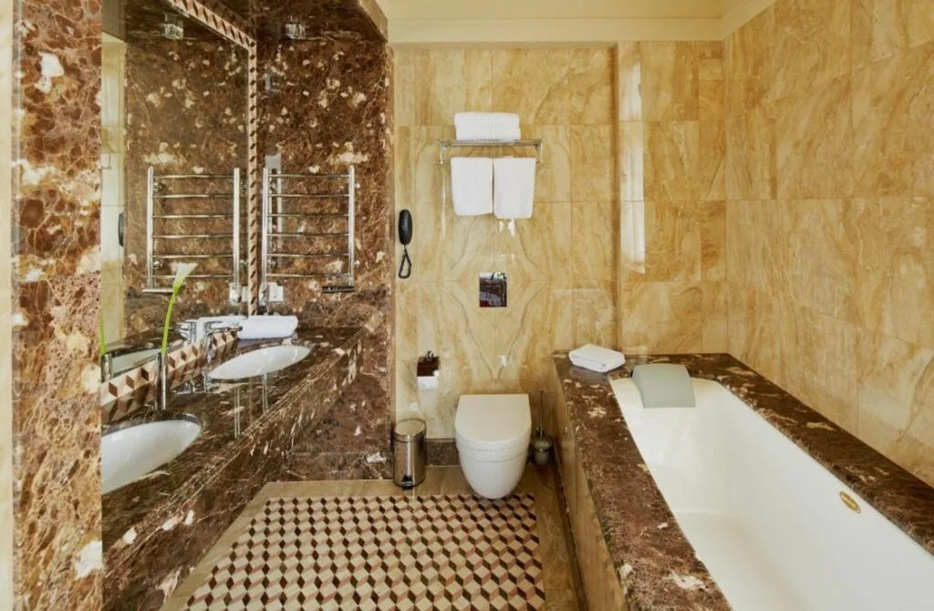 Hotel Atlas Deluxe - Best Hotels In Lviv