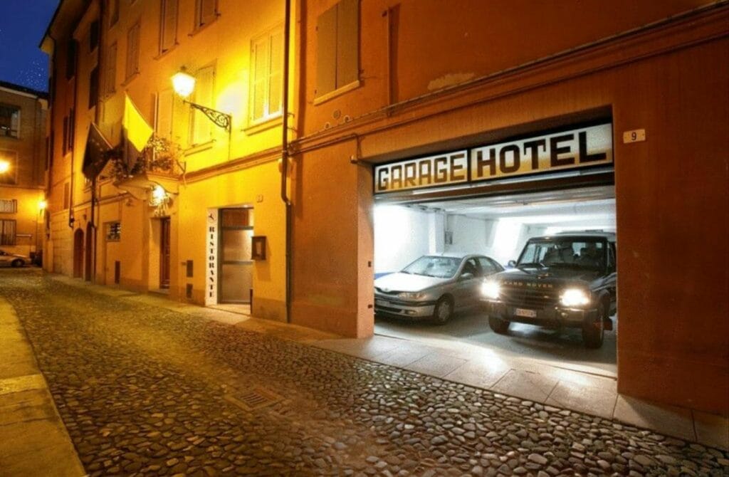 Hotel Cervetta 5 - Best Hotels In Modena