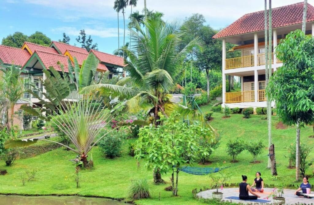 Hotel Deli River And Restaurant Omlandia - Best Hotels In Medan