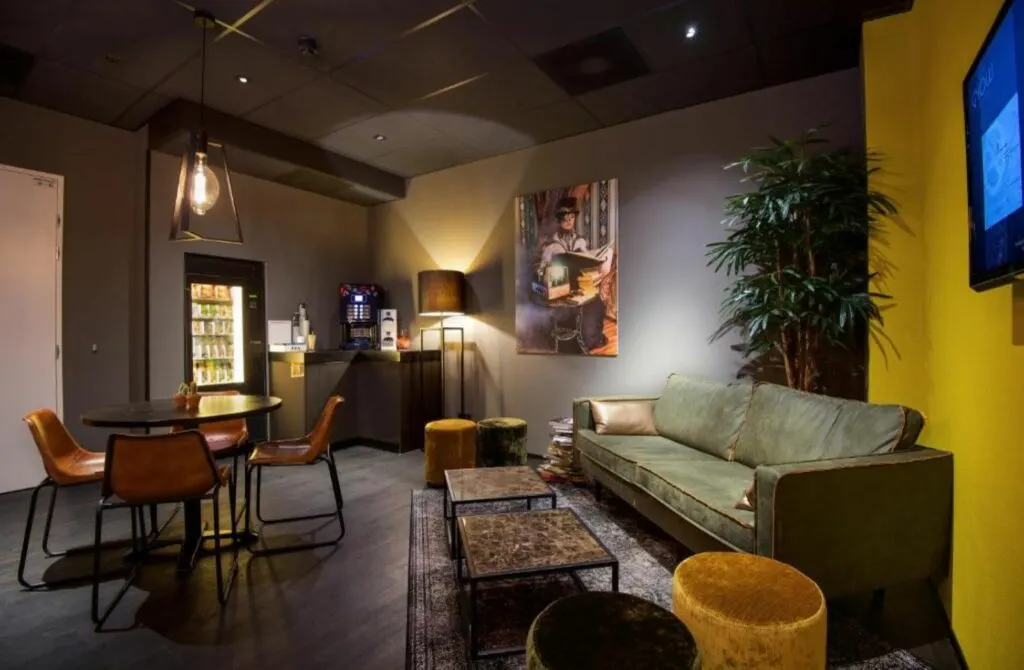 Hotel Glow - Best Hotels In Eindhoven