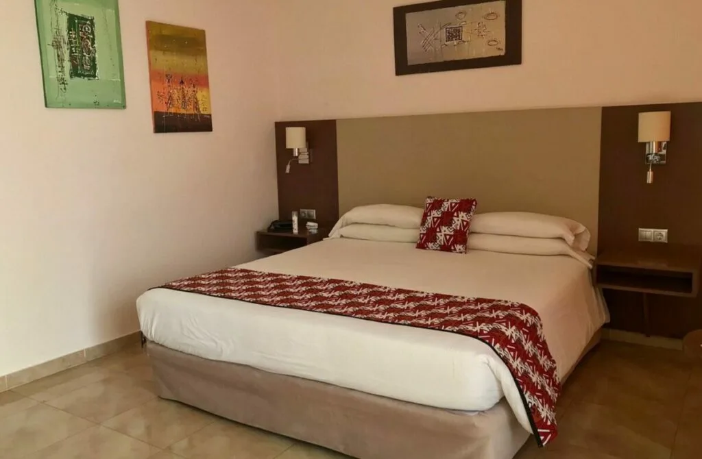 Hotel Le Petit Bateau - Best Hotels In Guinea