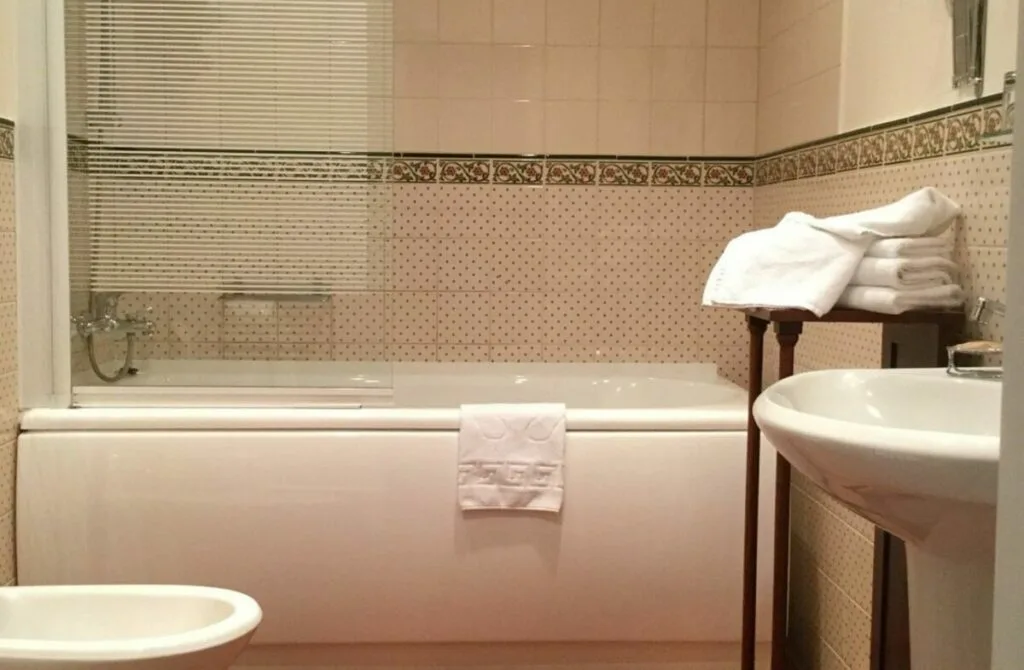 Hotel Mežotne - Best Hotels In Latvia