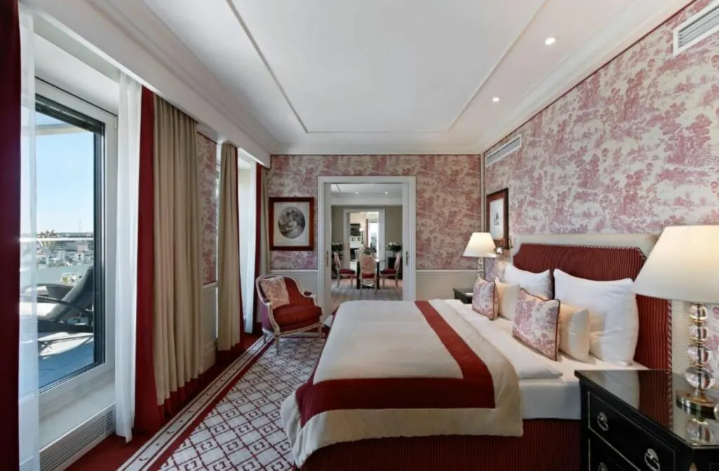 Hotel Sacher - Best Hotels In Vienna