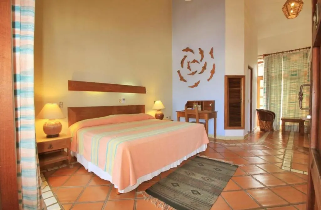 Hotel Santa Fe In Puerto Escondido - Best Hotels In Oaxaca