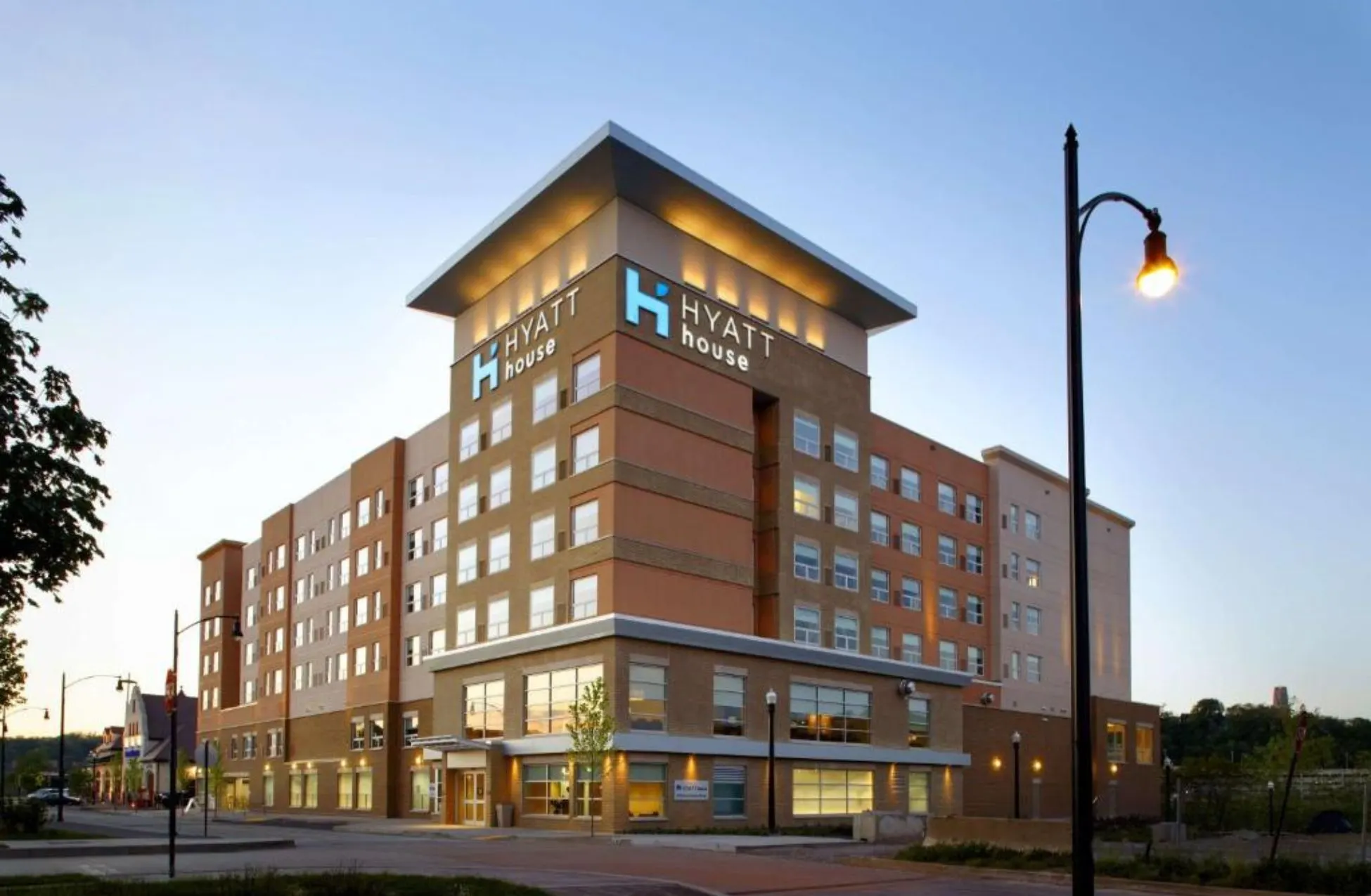 Hyatt House Pittsburgh-South Side - Best Hotels In Pittsburgh