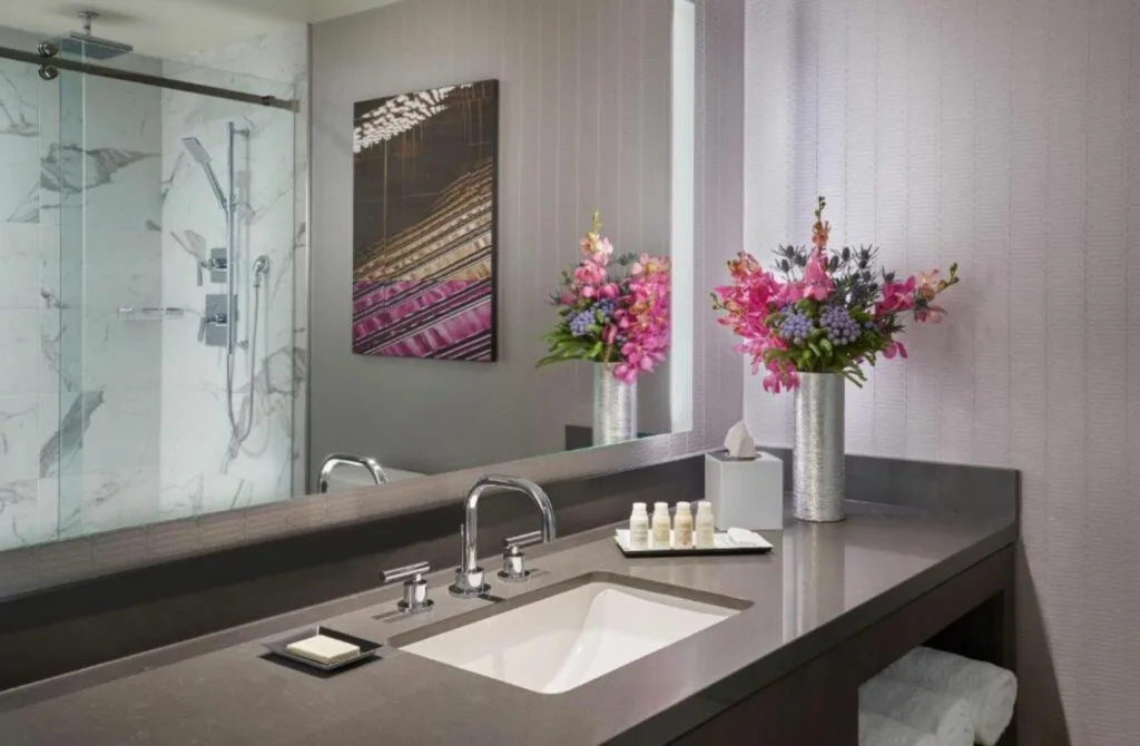 Intercontinental Toronto Yorkville - Best Hotels In Toronto