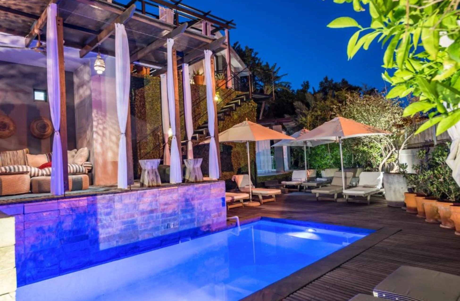 Kensington Place - Best Hotels In Cape Town