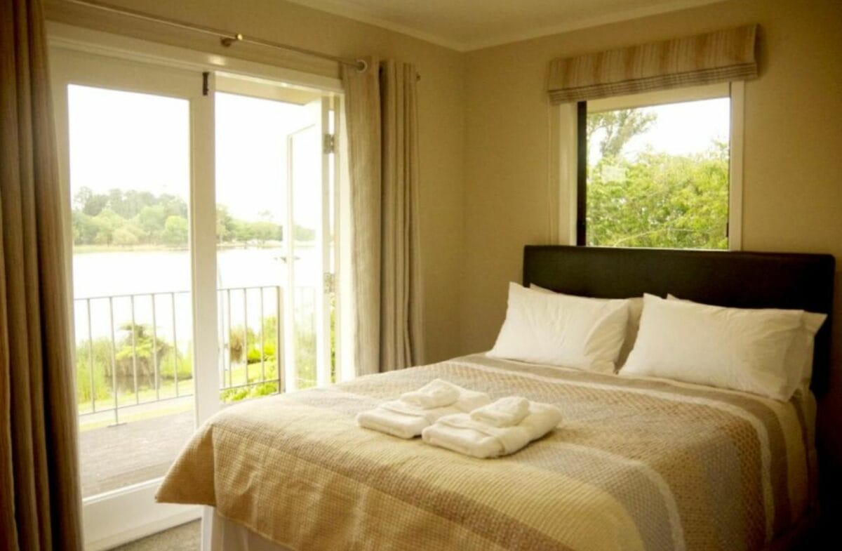 Lake Domain Holiday House - Best Hotels In Hamilton