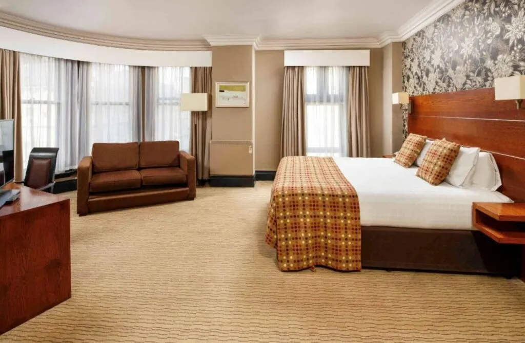 Mercure Bradford, Bankfield Hotel - Best Hotels In Bradford