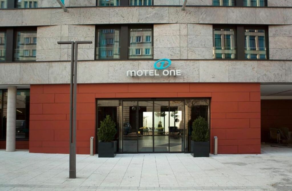 Motel One Stuttgart-Mitte - Best Hotels In Stuttgart