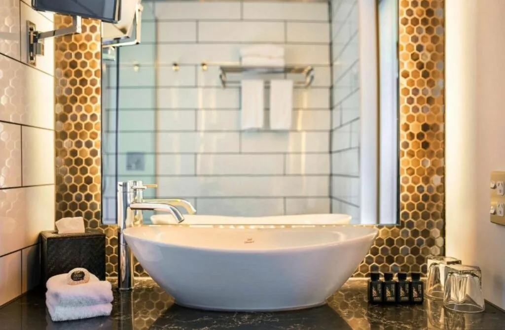 The 14 Best Hotels In Wellington: Top Picks For An Unforgettable Stay! 30 Mövenpick Hotel Wellington - Best Hotels In Wellington