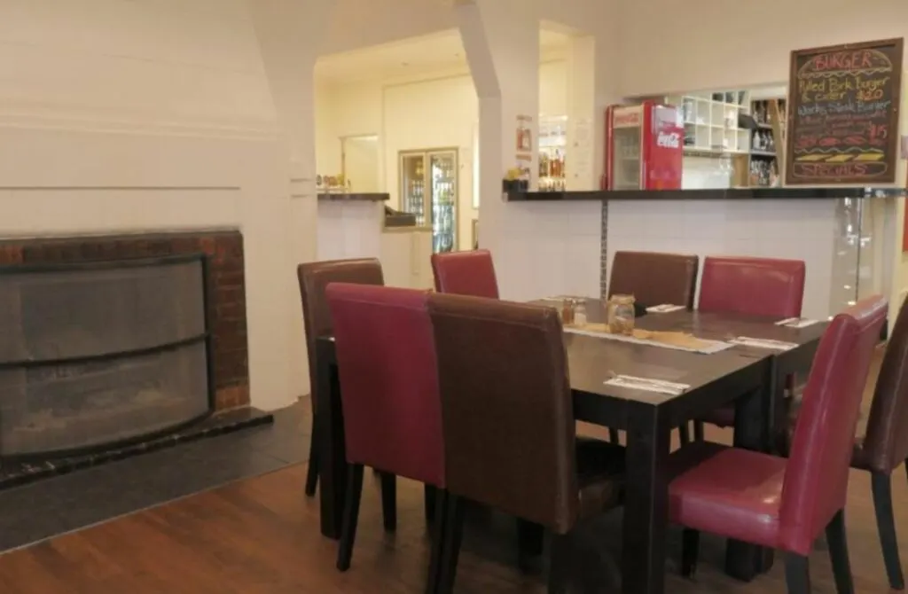 The 8 Best Hotels In Toowoomba: Top Escapes For Unforgettable Stays 31 National Hotel Toowoomba - Best Hotels In Toowoomba