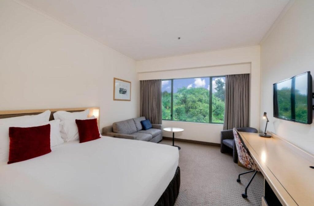 Novotel Rotorua Lakeside - Best Hotels In Rotorua