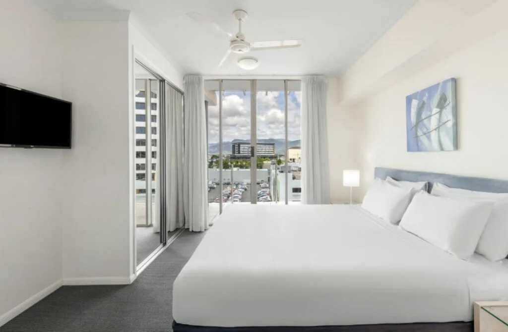 Park Regis City Quays - Best Hotels In Cairns