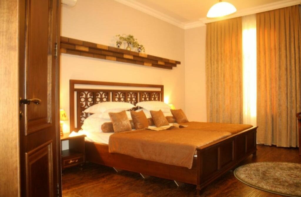 Platan Hotel - Best Hotels In Samarkand