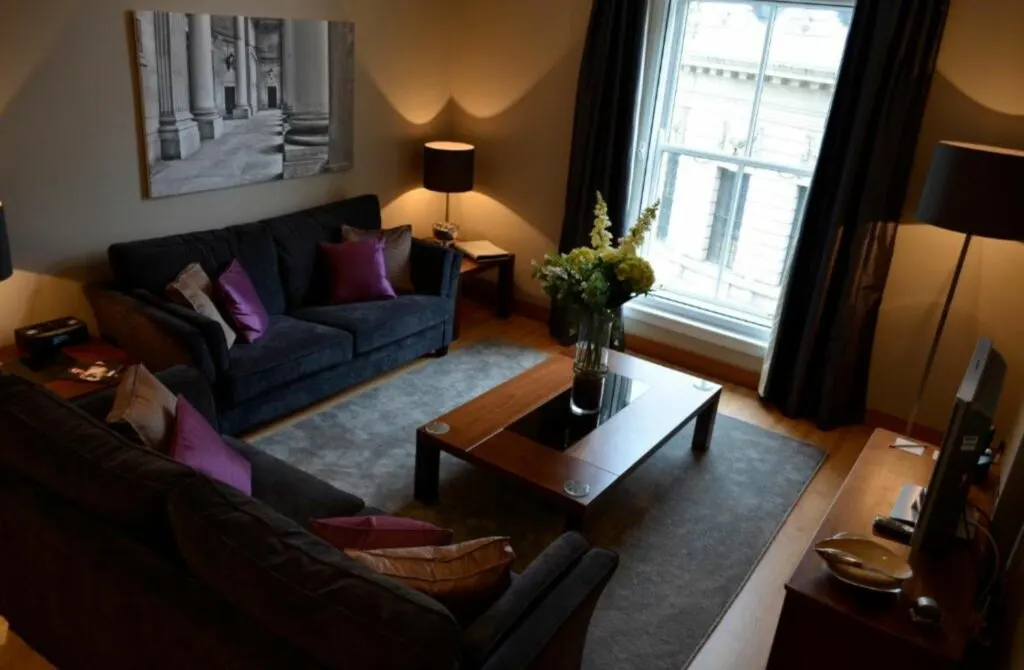 Quebecs Luxury Apartments - Best Hotels In Leeds