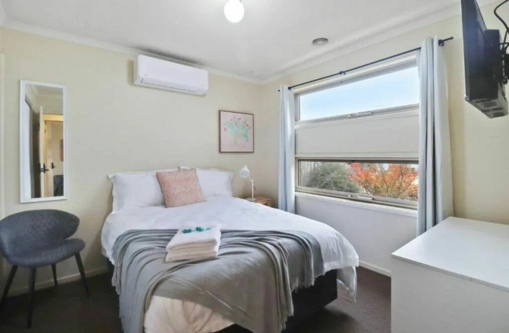 The 7 Best Hotels In Geelong: Top Spots For A Memorable Stay 33 Reconnect On Daly I Epworth And Deakin - Best Hotels In Geelong
