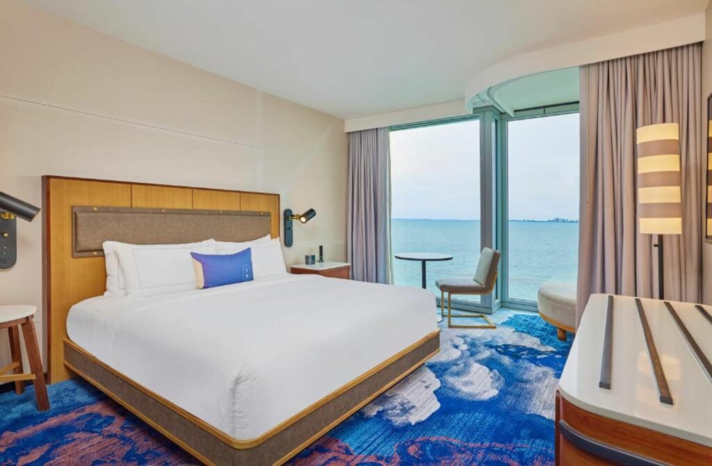 Sable At Navy Pier Chicago, Curio Collection By Hilton - Best Hotels In Chicago