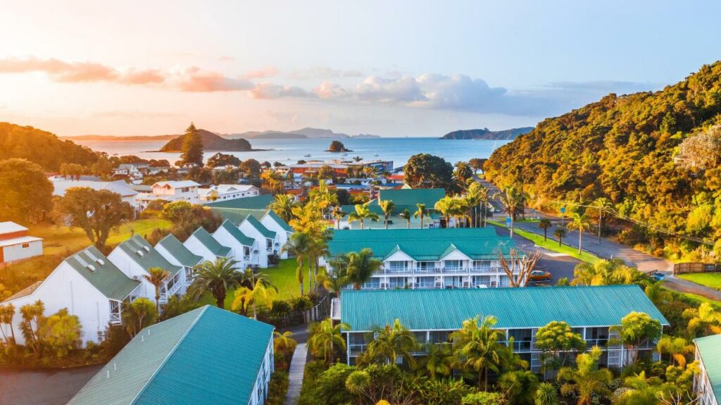 Scenic Hotel Bay of Islandsaccomodation far north - far north hotel - far north airbnb new zealand